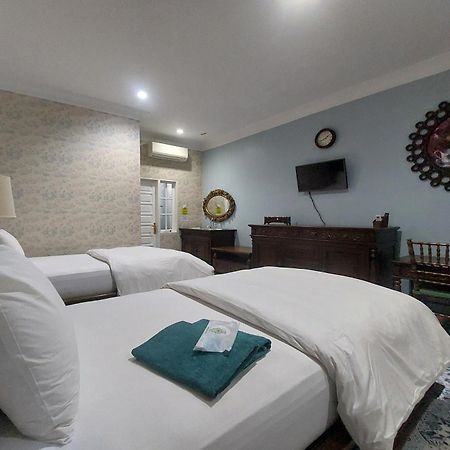 Nonie'S Huis Hotel 메단 외부 사진