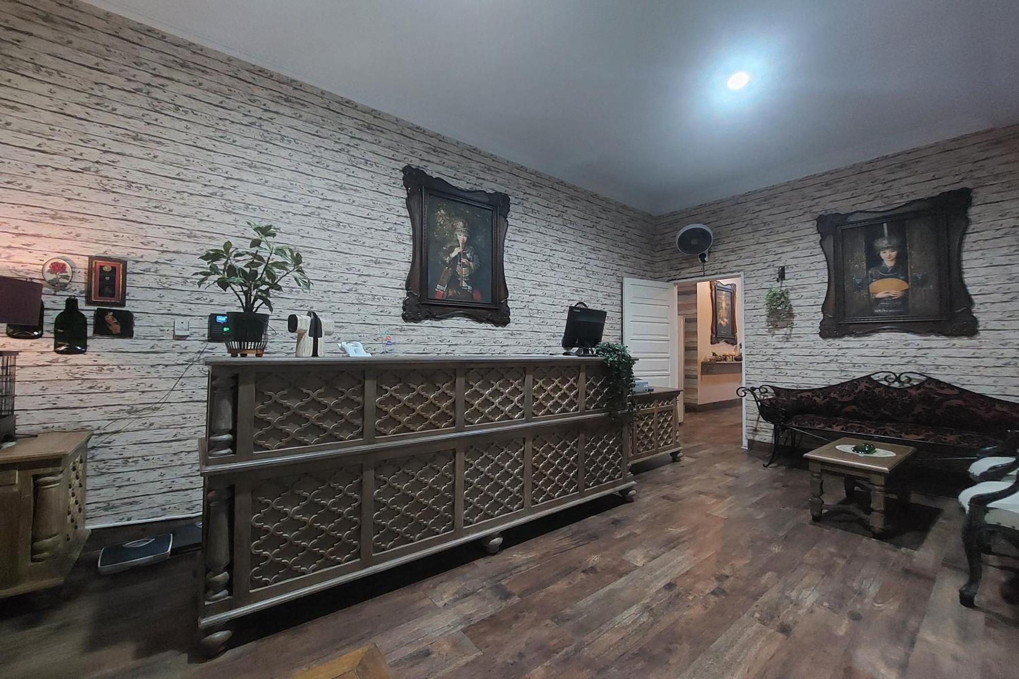 Nonie'S Huis Hotel 메단 외부 사진